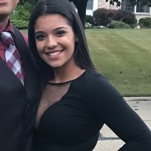 Meet your Posher, Natalie